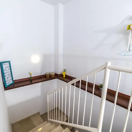 Amazing Modern Duplex Malaga